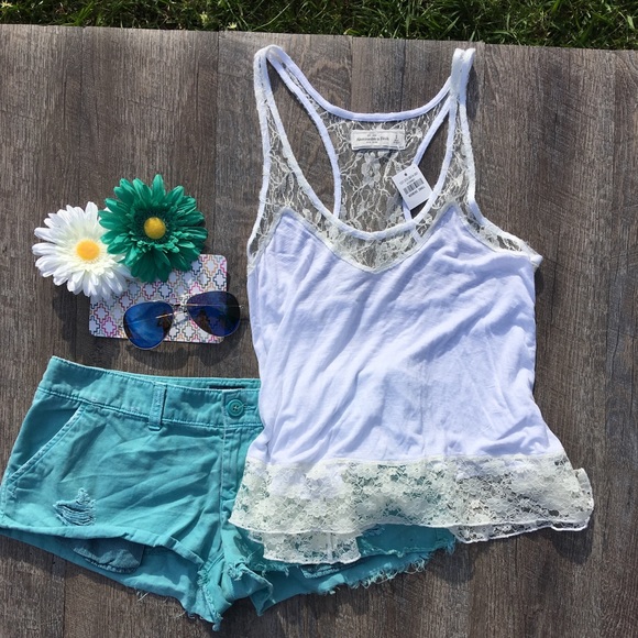 Abercrombie & Fitch Tops - 🎈TAX SALE🎈ABERCROMBIE & FITCH  LACE RACERBACK